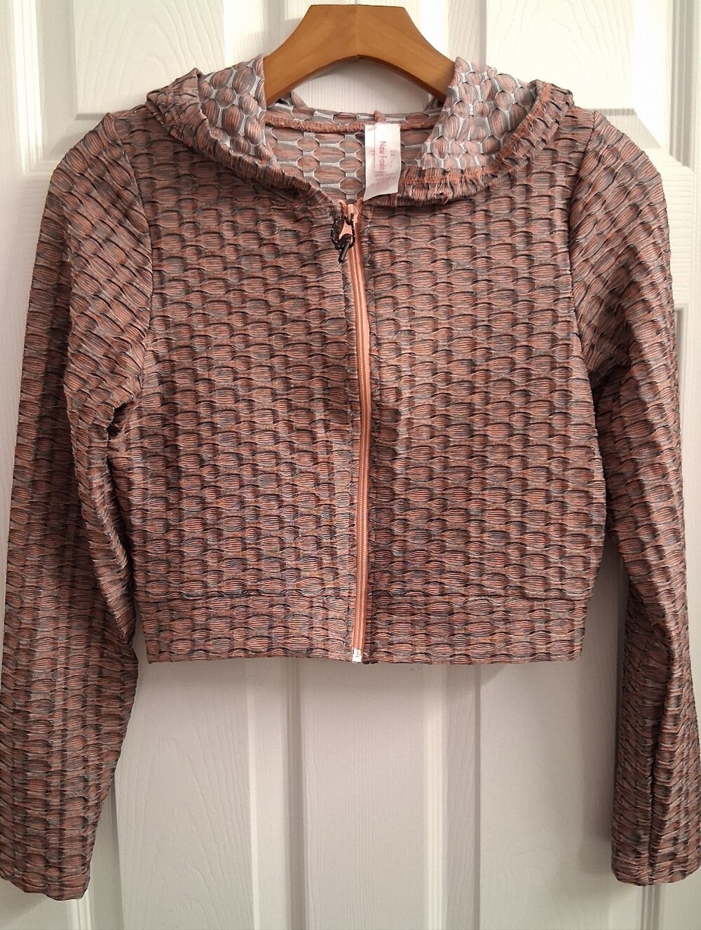 New Fashion Juniors Large XL Textured Cropped Zip Hoodie